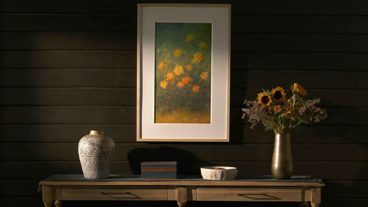 Fraimic Smart Canvas Turns Voice Commands Into AI Art