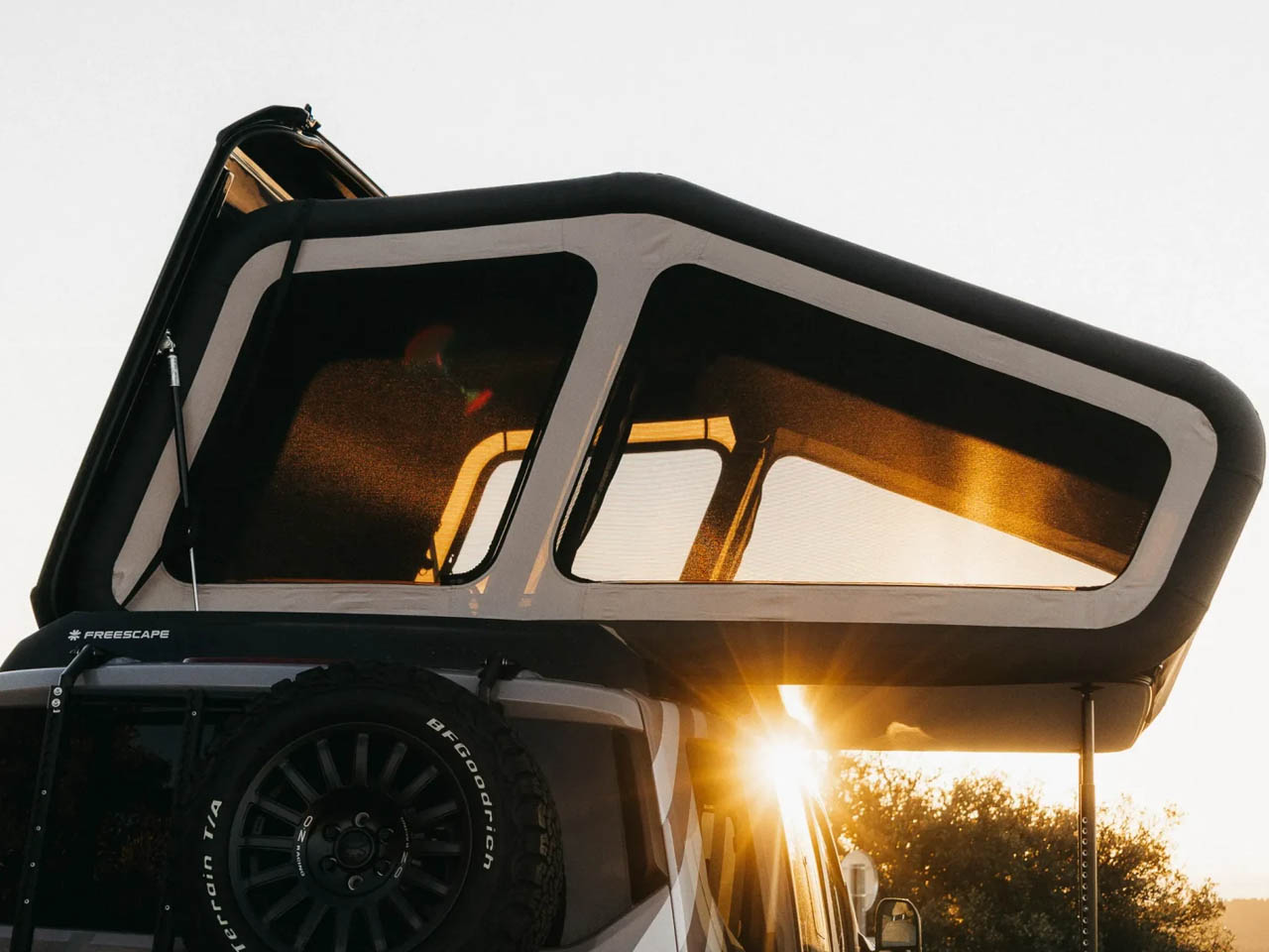 Freescape Camper Van With Side-Expanding Inflatable Pop-Up Roof Tent - 