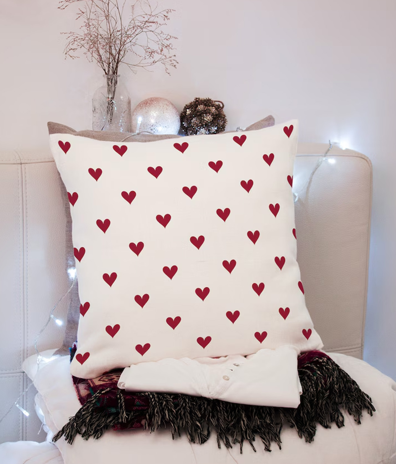 Heart Pattern Throw Pillow cover
