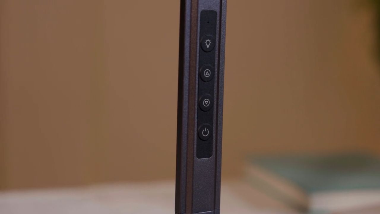 HiLight’s LUMENFORGE CNC-Milled Lamp Features Three Precision Rotation Axes for Easy Adjustment