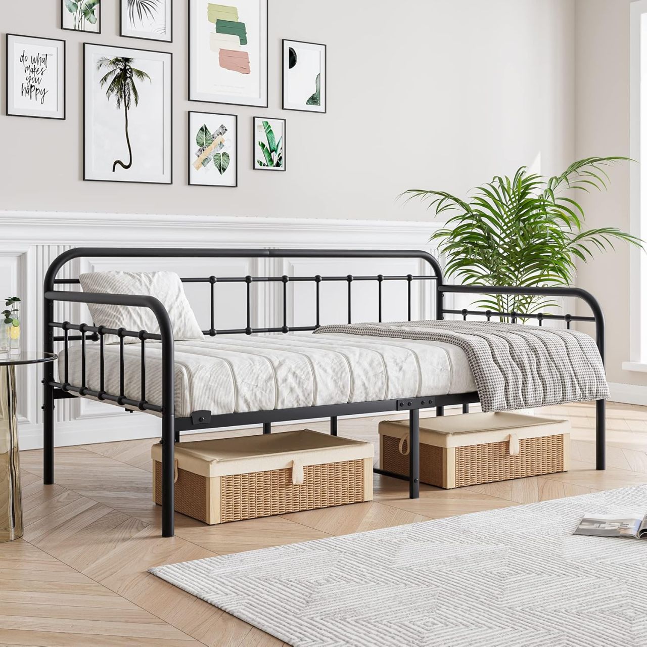 JURMERRY Metal Daybed Frame