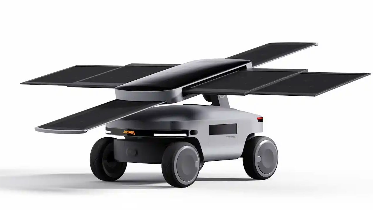 Solar Mars Bot by Jackery CES 2026