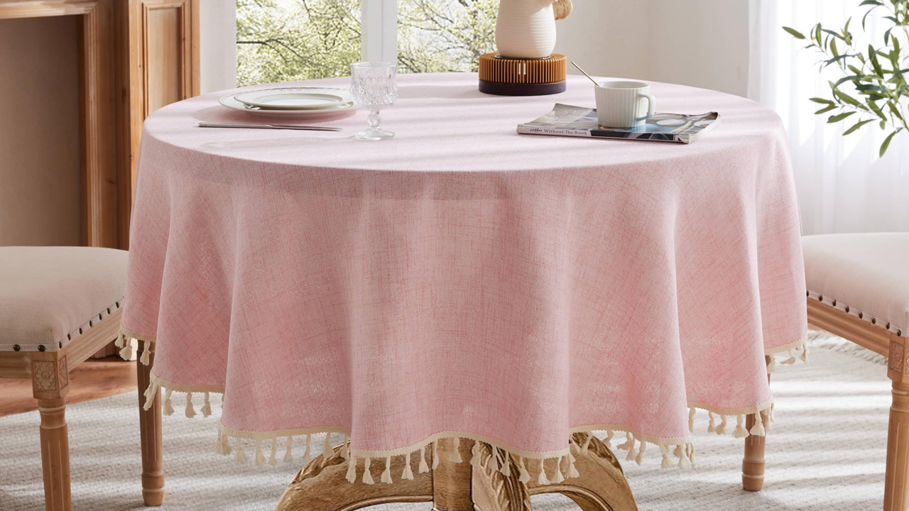 Linen Tablecloth With Tassel