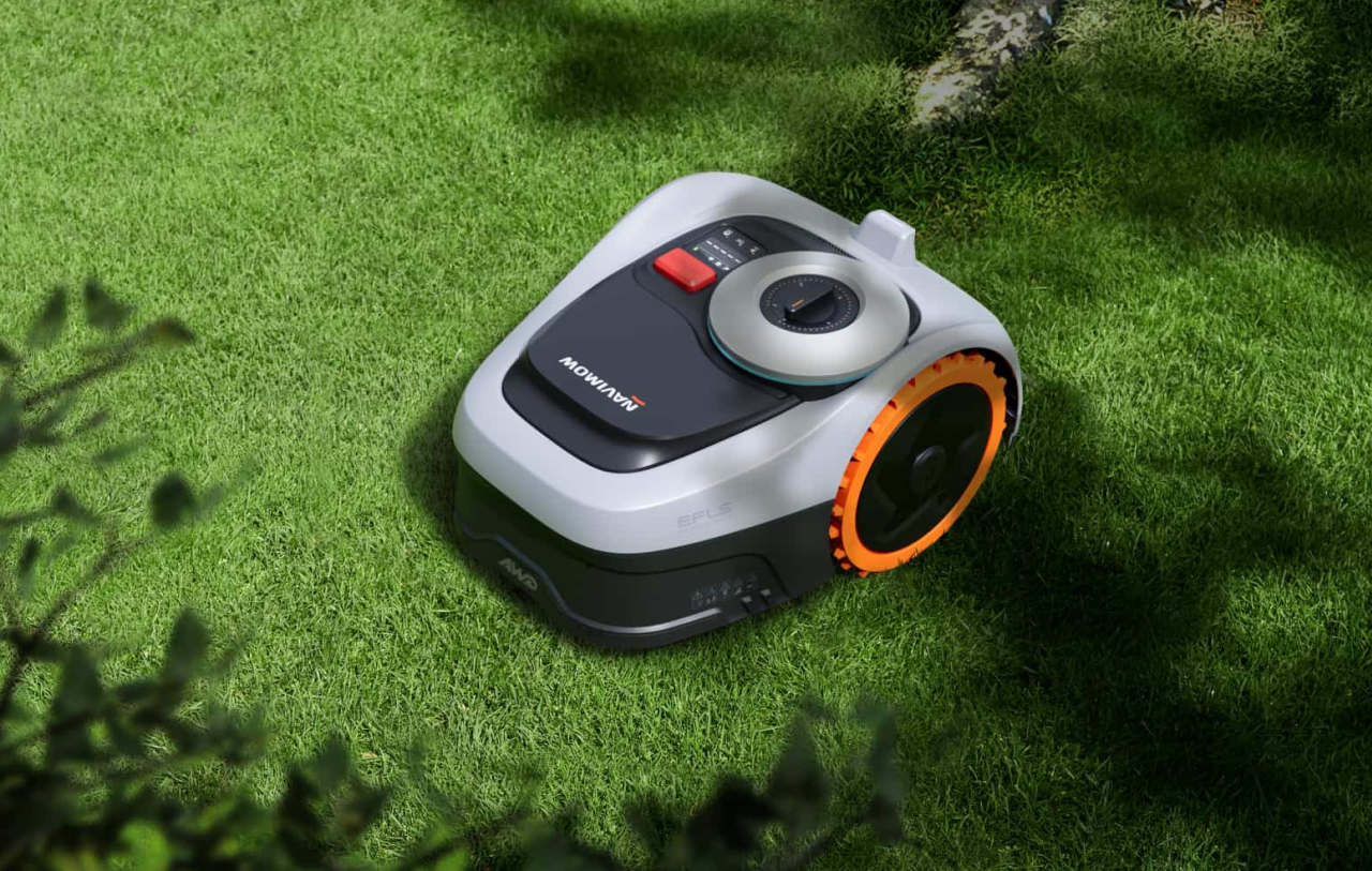 Navimow i2 AWD Robotic Lawn Mower