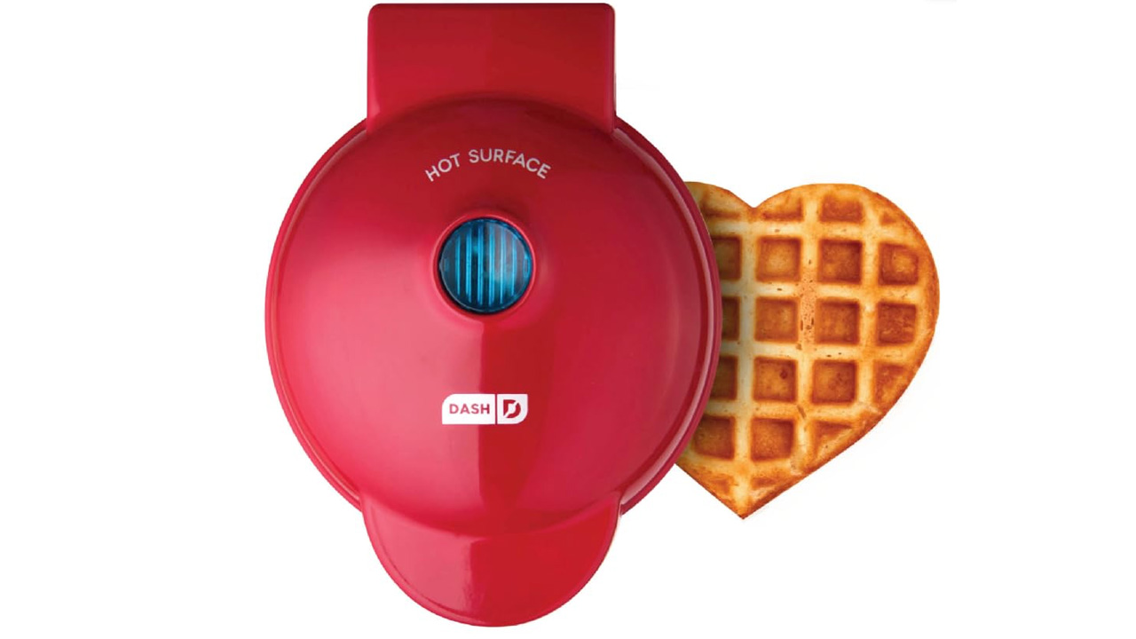 Red Heart Mini Waffle Maker