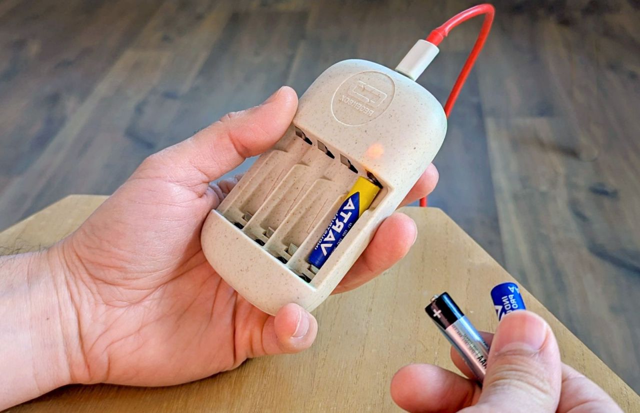 RegenBox Recharges Disposable Alkaline Batteries