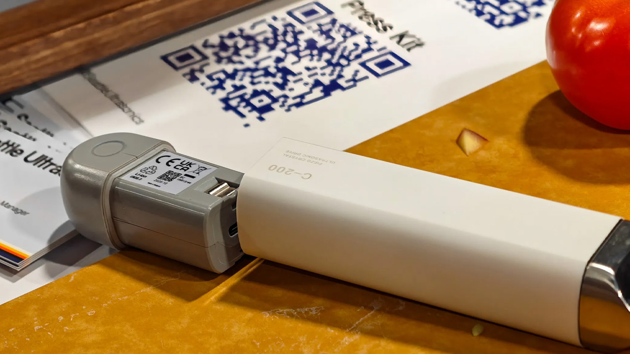 Seattle UItrasonics C-200 knife - battery