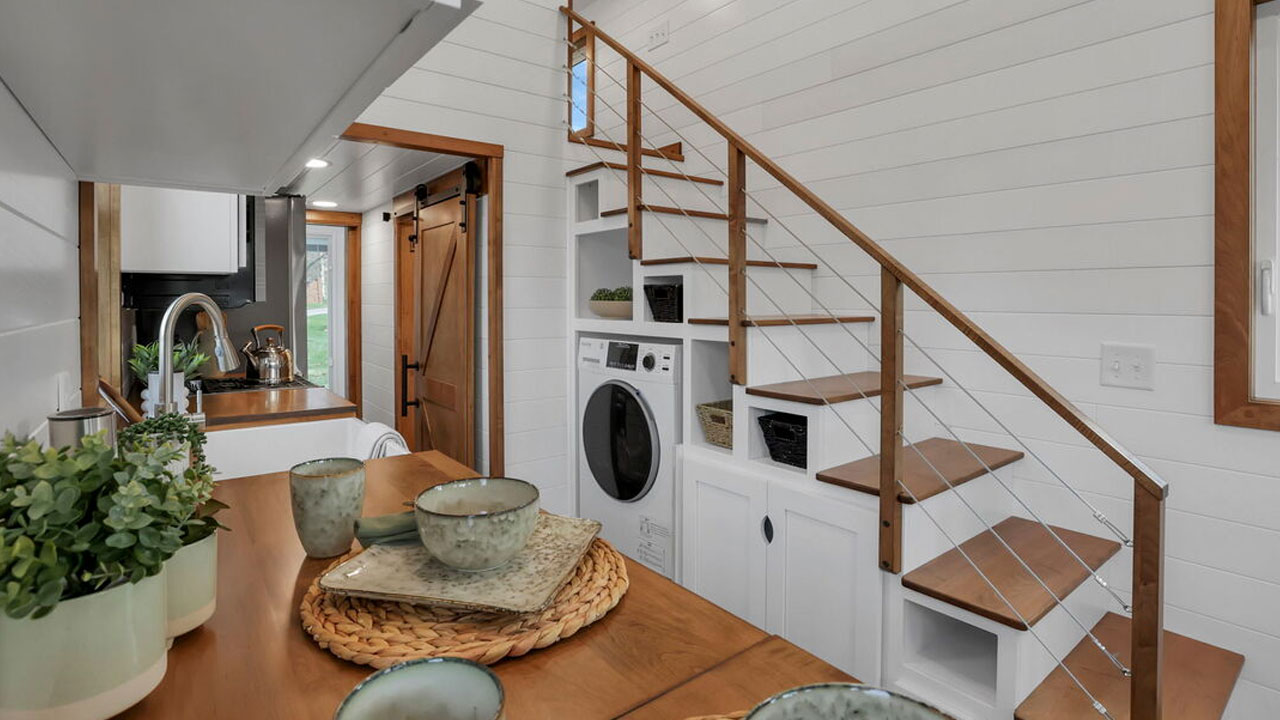 Tiny Tiny House on wheels