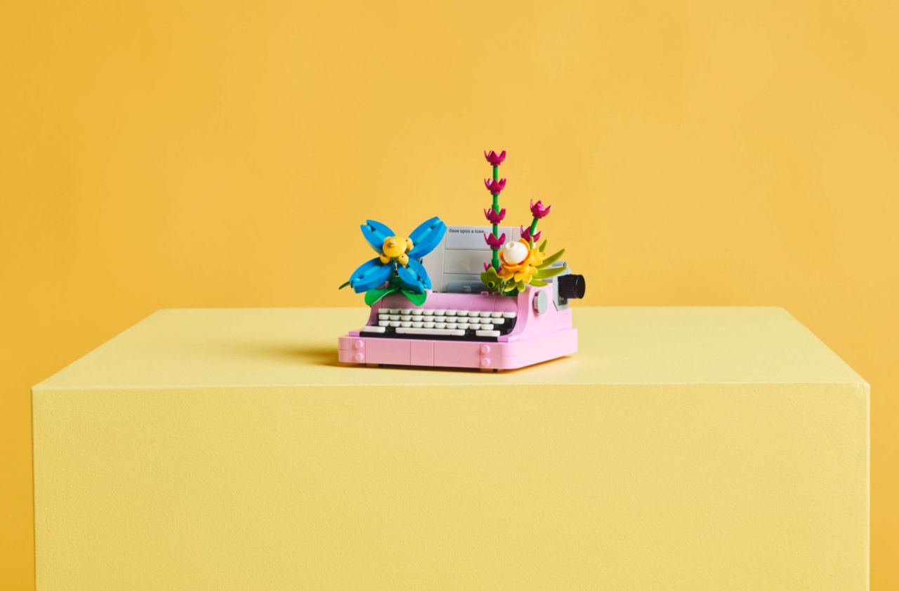 Typewriter with Flowers