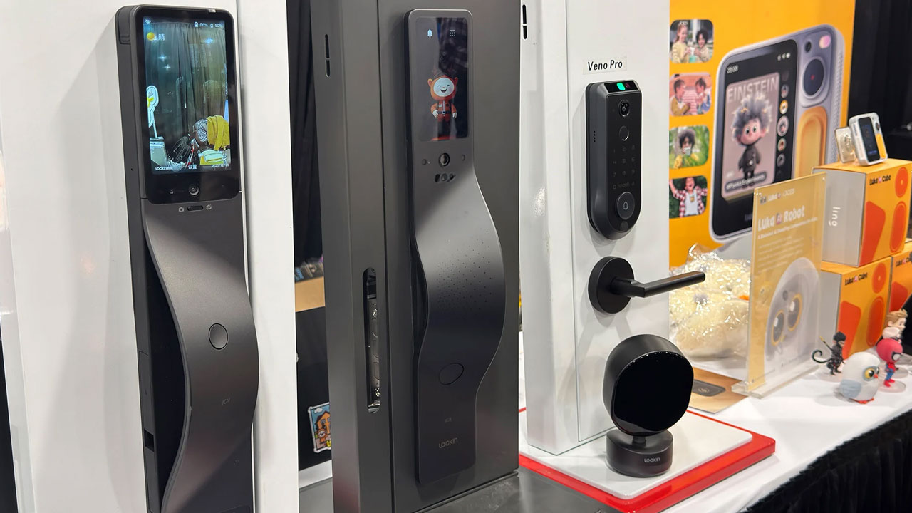 V7 Max Smart Lock at CES 2026