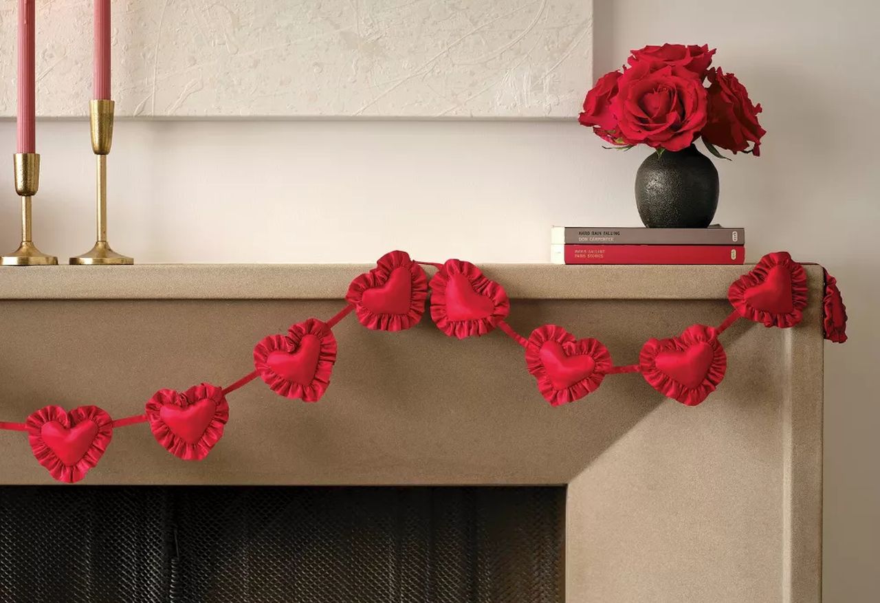 Valentine's Day Felt Heart Garland