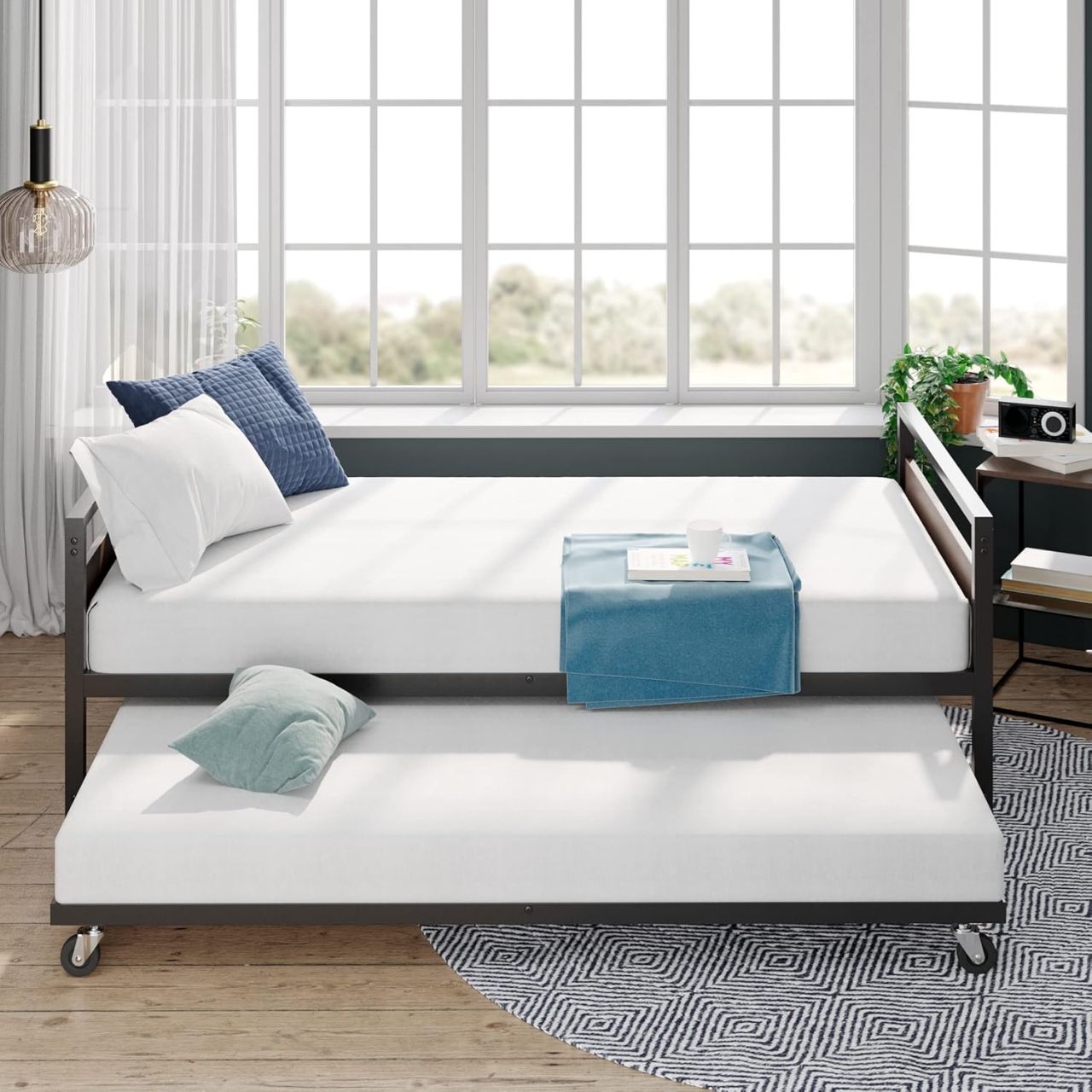 ZINUS Suzanne Bamboo and Metal Daybed with Trundle