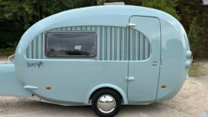 Bothy camper trailer