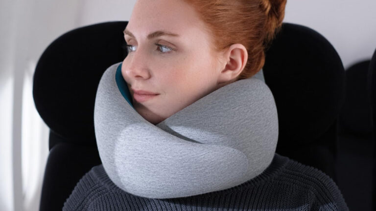 Best Traveling Pillows of 2026 Every Traveler Must add to Their Travel Essentials Kit