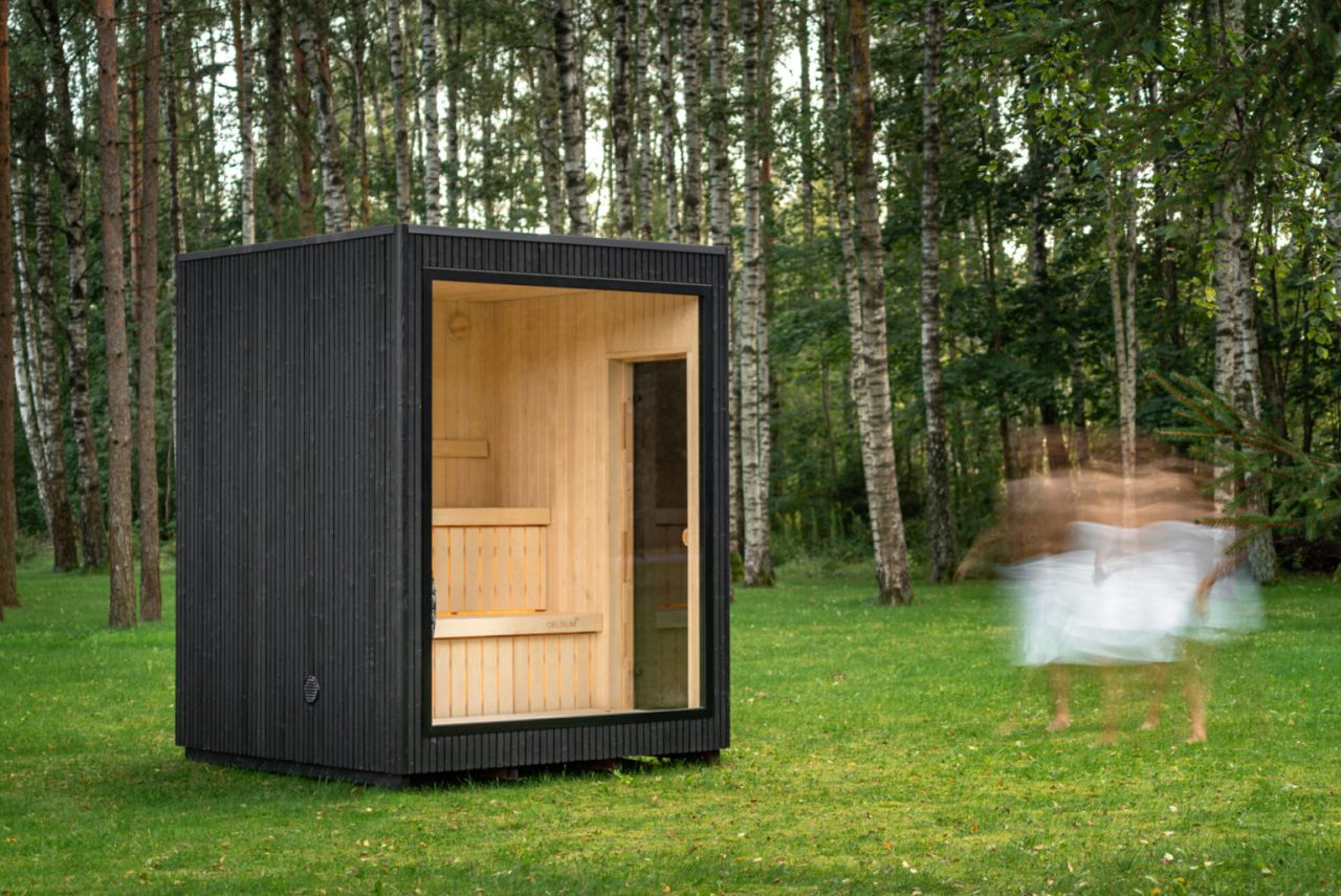Celsium’s Jonas Sauna With Burnt-Wood Exterior