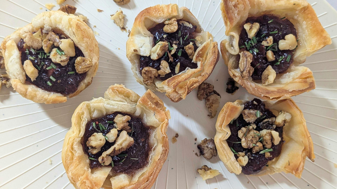 Cranberry Brie Bites Recipe - 9