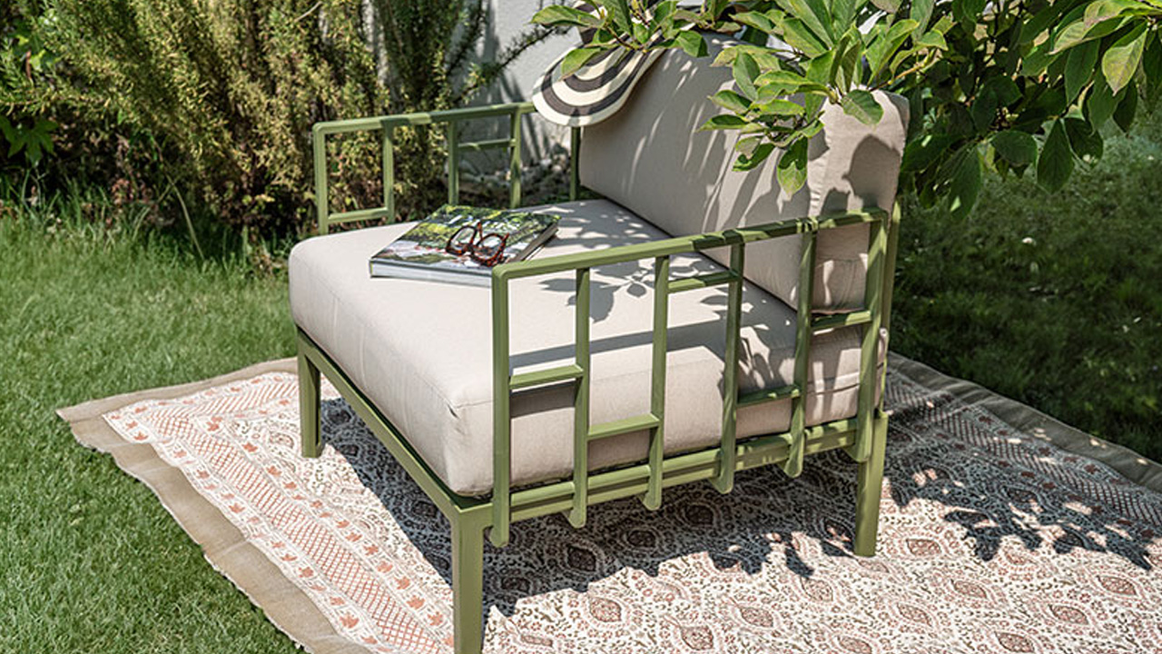 Engels by Marc Sadler