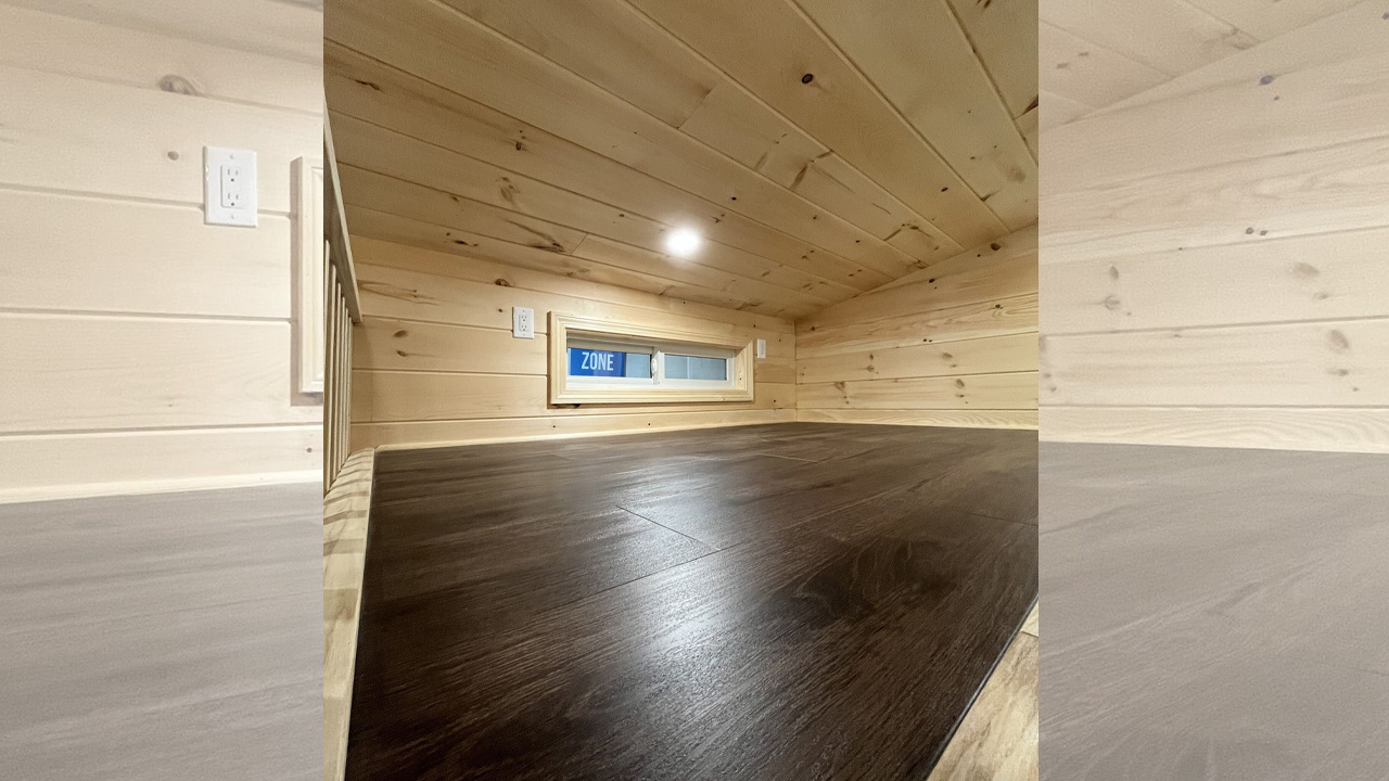 Hemlock Tiny House_Bedroom (2)