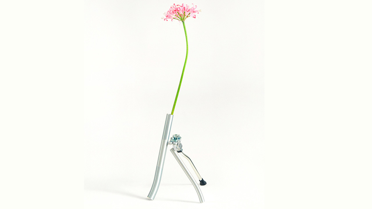 Industrial Designer Mal Yu Turns Bicycle Into Flower Vases