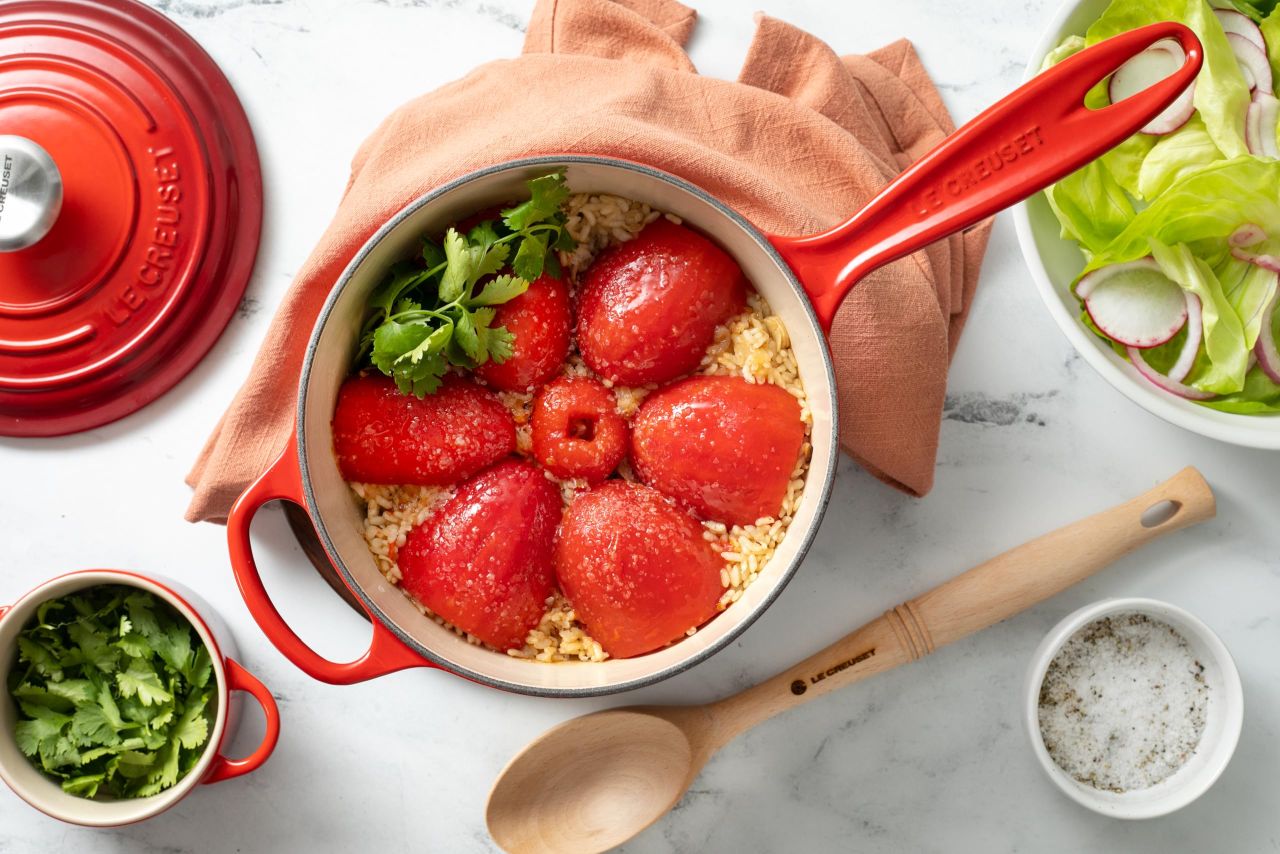 Le Creuset Enameled Cast Iron Signature Saucepan