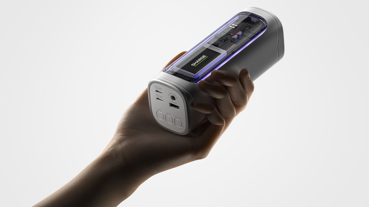 Shargeek 100 Power Bank Has 24,000mAh Battery With 300W Maximum Output