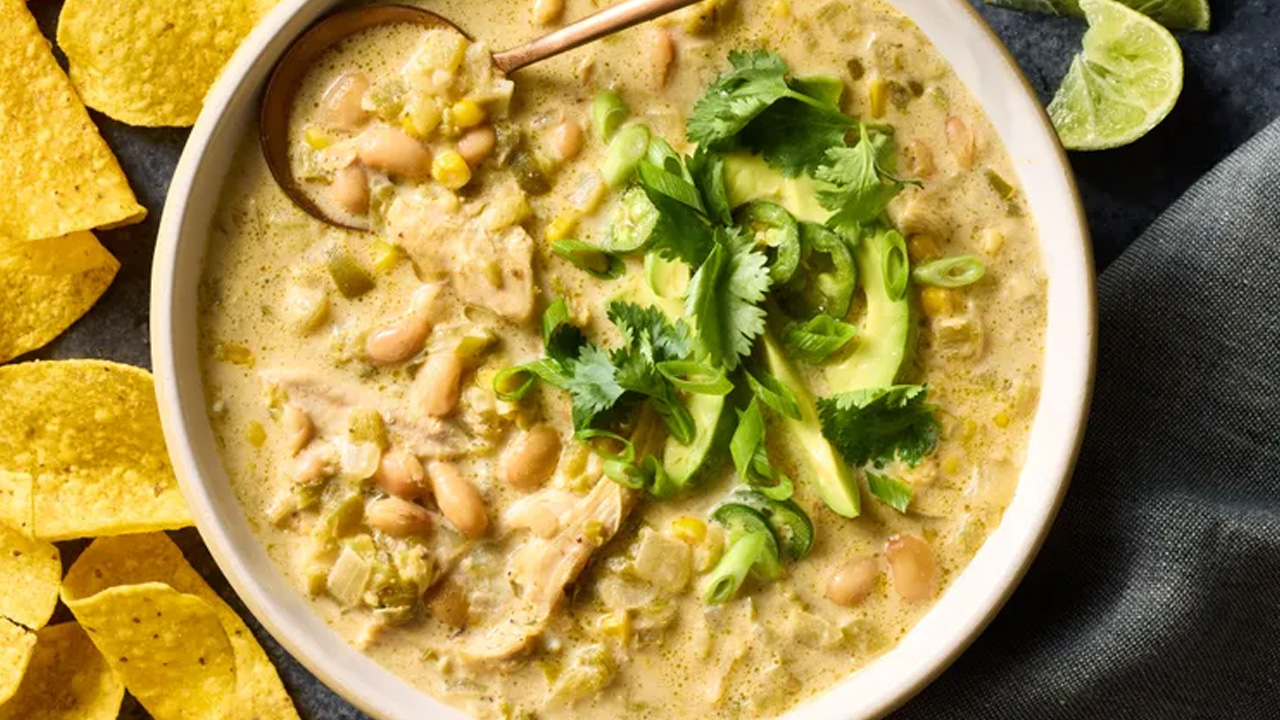 Slow Cooker White Chicken Chili