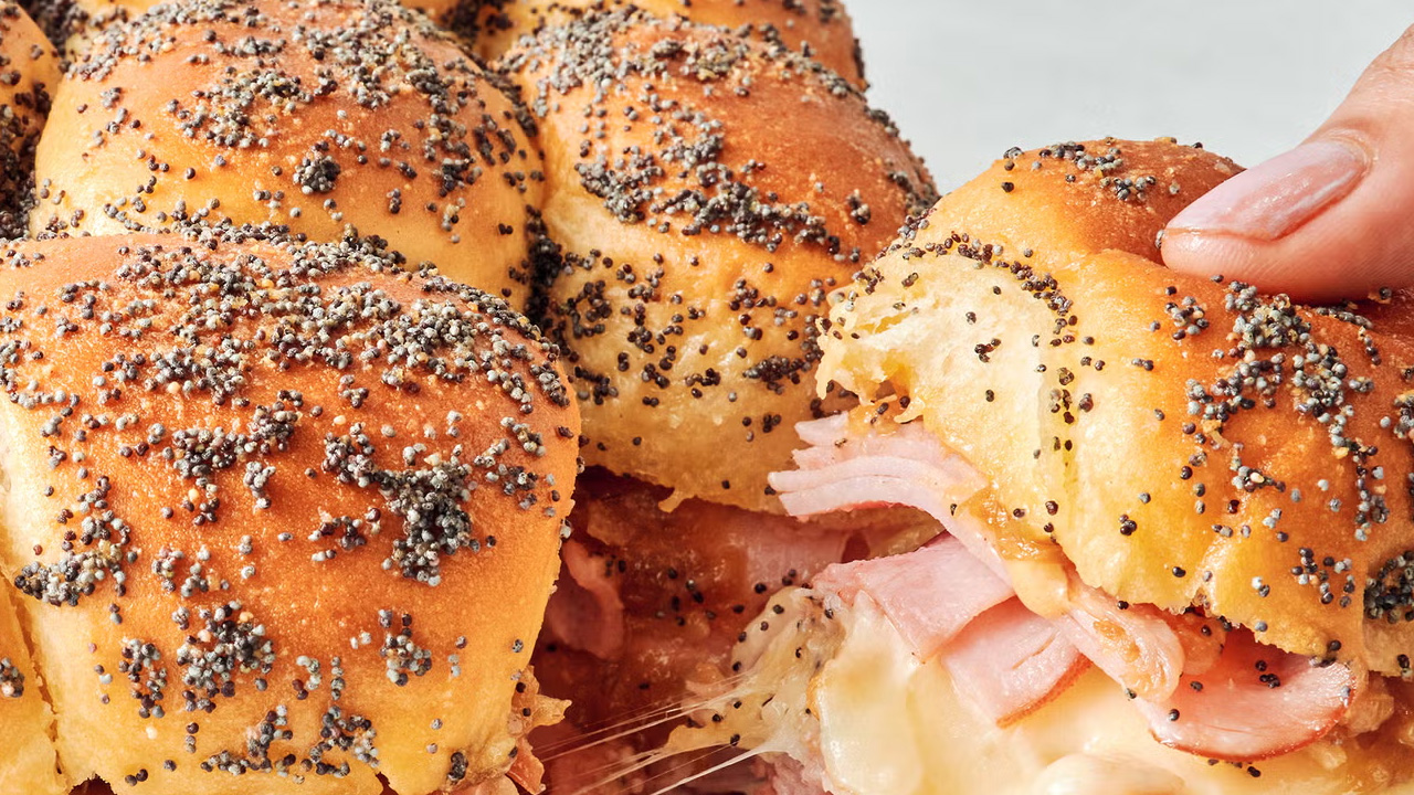 Hawaiian Roll Sliders