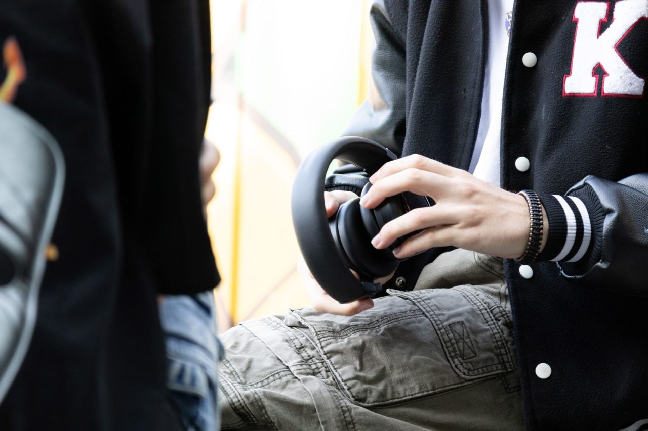 TDM Neo Hybrid Headphone speaker