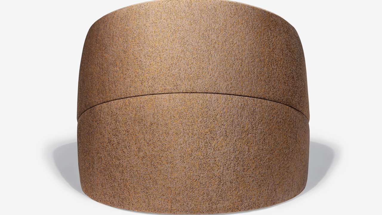 The rounded base gives structural support to the Sumo armchair