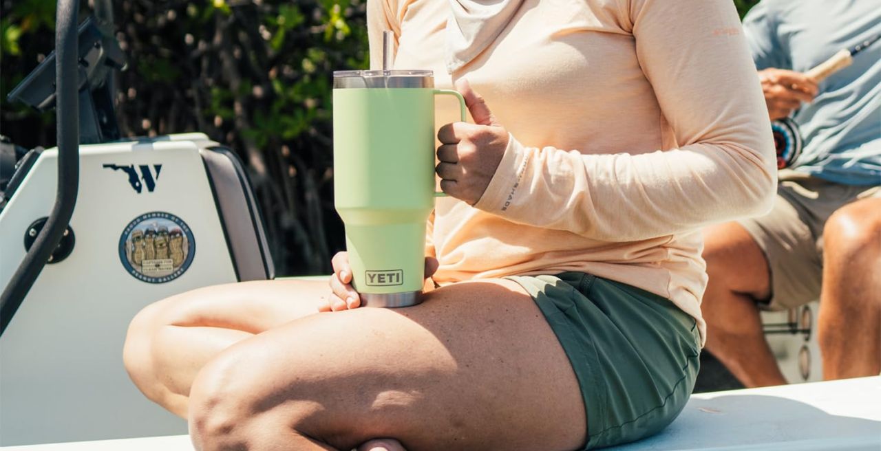 YETI Rambler Tumbler With Handle and Straw Lid