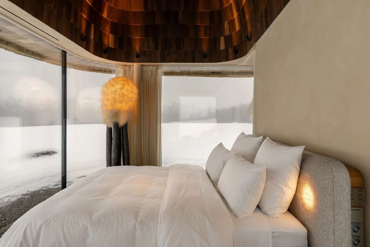 YOD Group Replaces Plastered Walls of Traditional Ukrainian Mazanka With Glass Facades to Make Unique Guesthouses