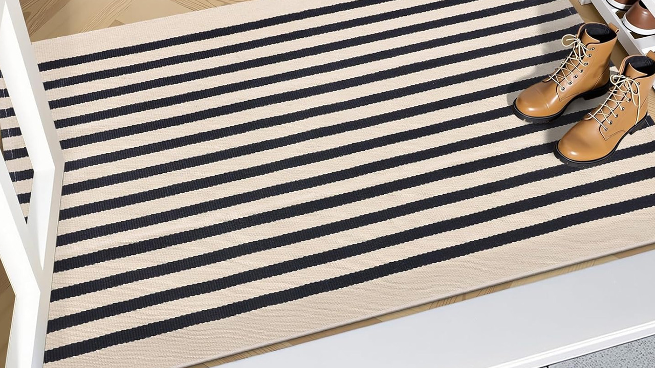 Stripped rug
