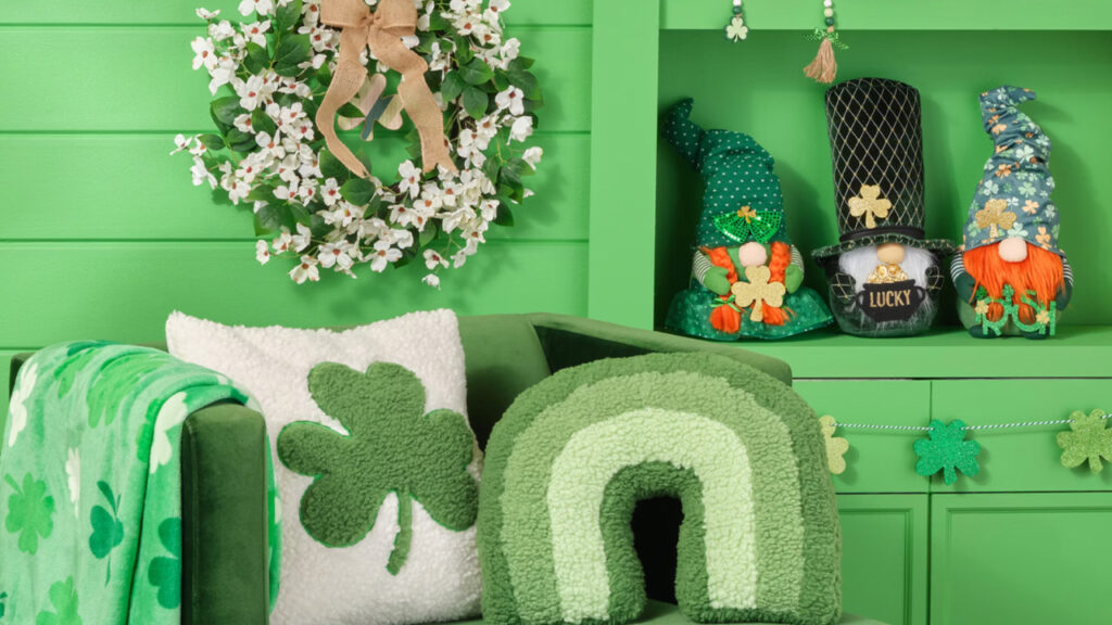 These Festive Aldi Finds for St. Patrick’s Day Bring a Touch of Luck to Your Home Aldi’s St. Patrick’s Day Décor Collection Will Bring Luck Home all Season Long