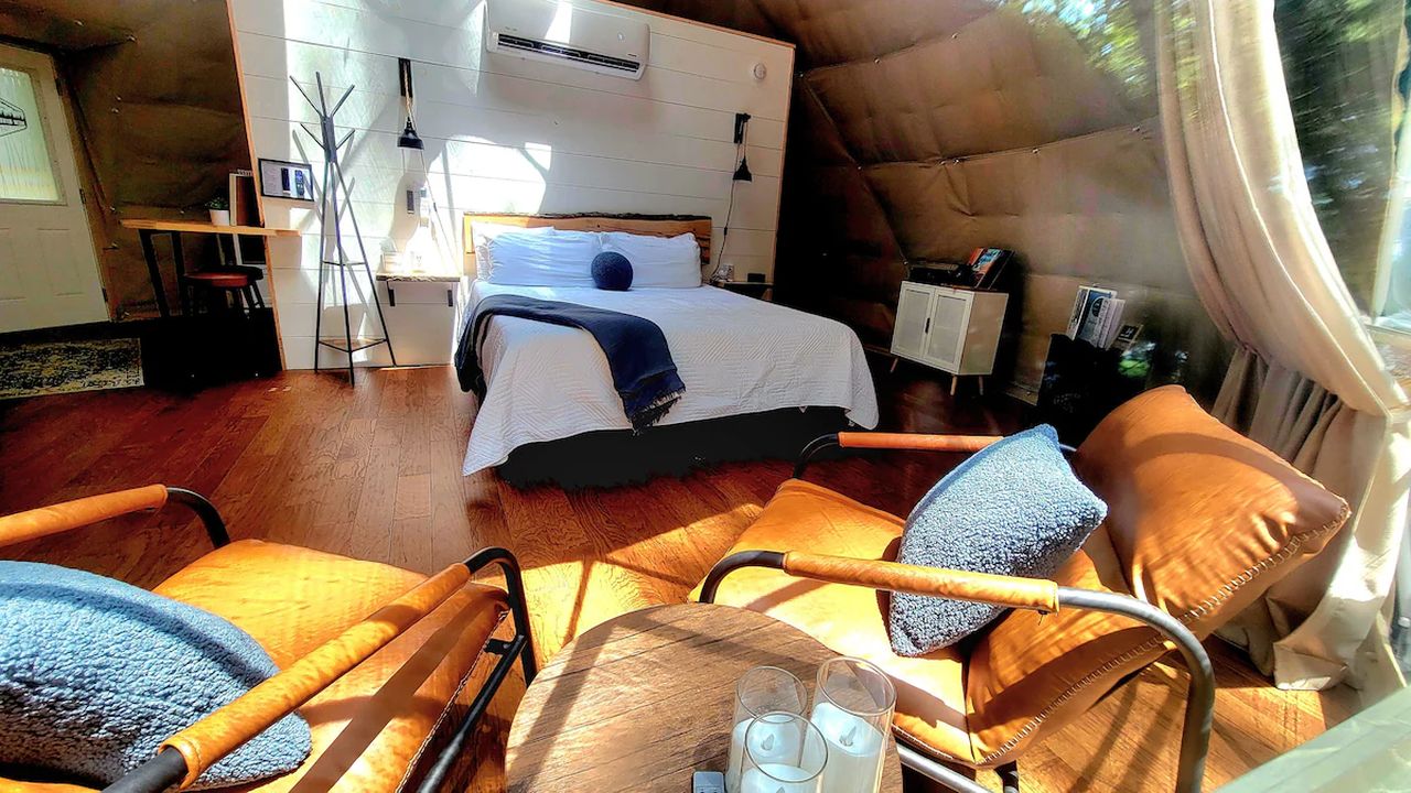 Bluestone Glamping Dome_Bedroom