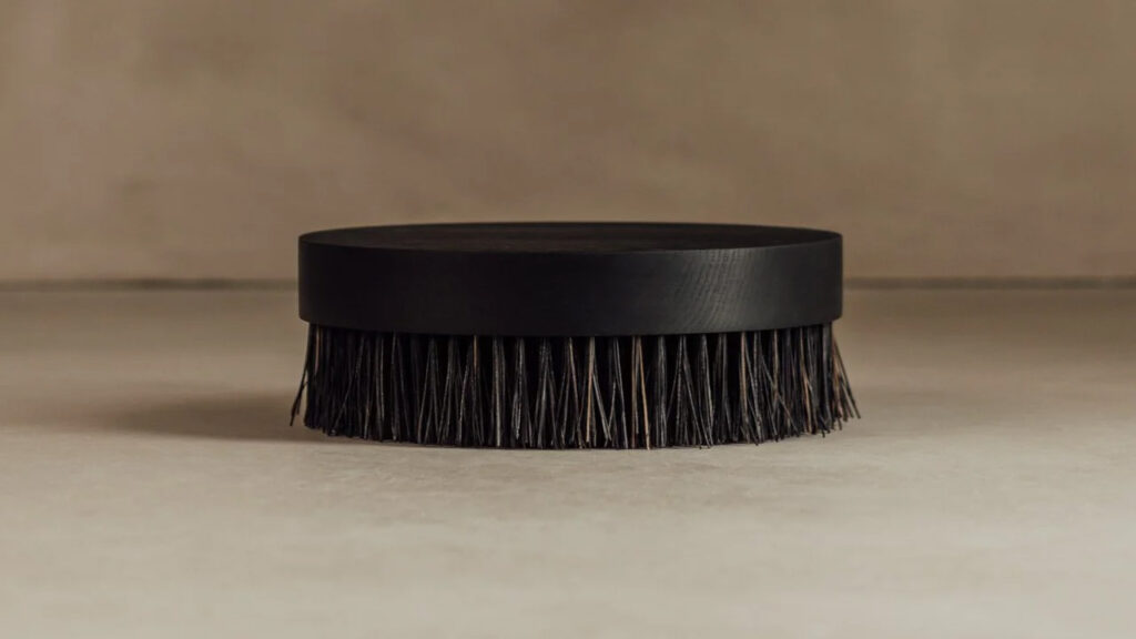 Bristle Collection by Linde Hermans