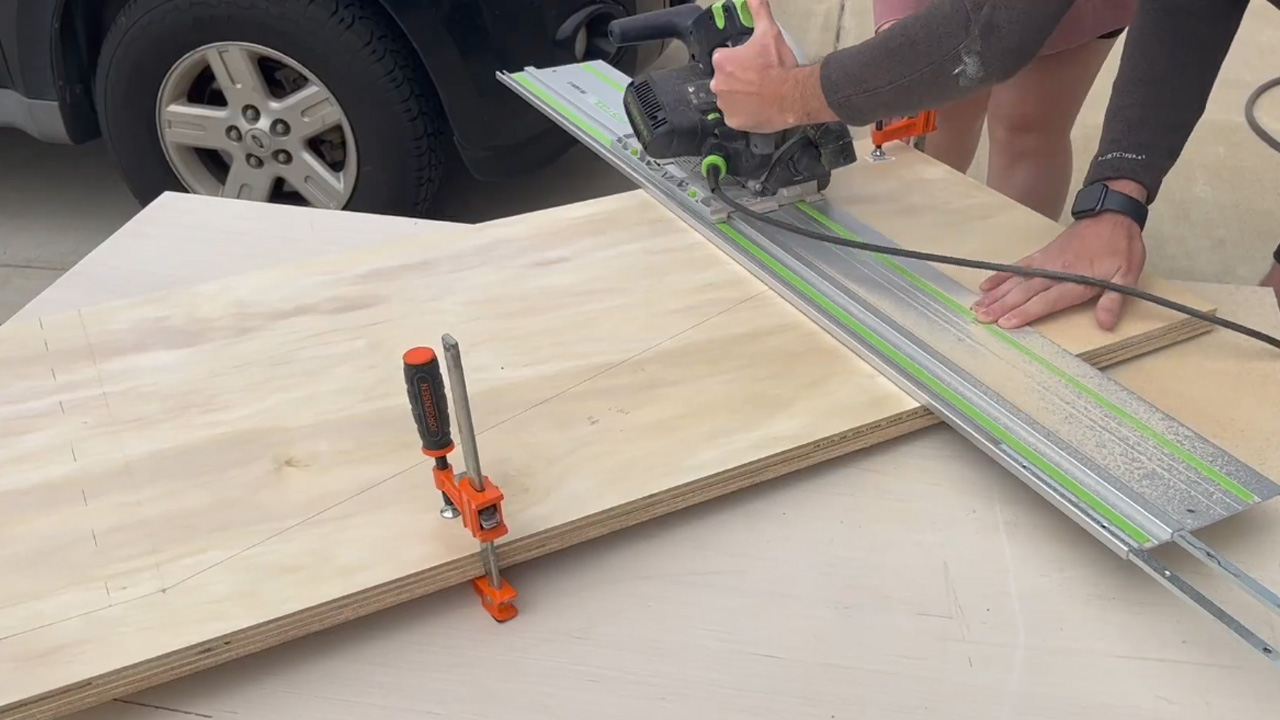 Cut the side and front panel