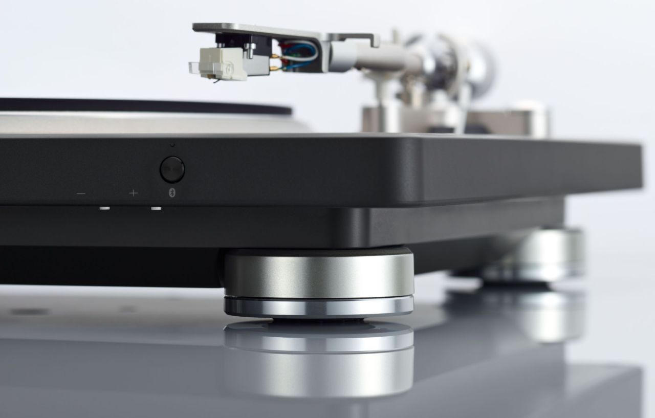 Denon DP-500BT Semi-Automatic Hi-Fi Turntable With Bluetooth