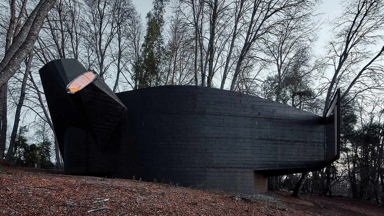 House for the Poem of the Right Angle 2013, Chile