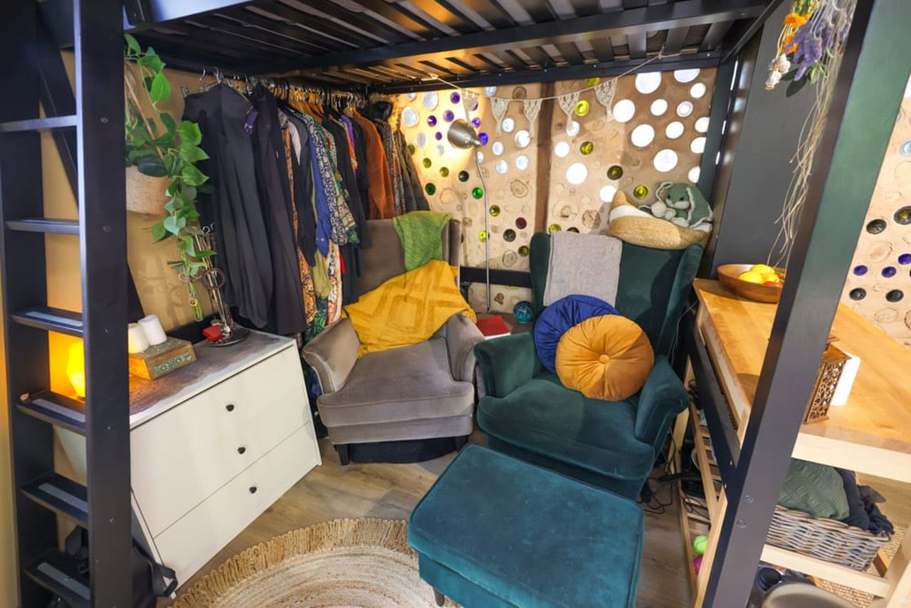 Jodie Builds $20K Tiny House in Her Urban Permaculture Garden in Perth