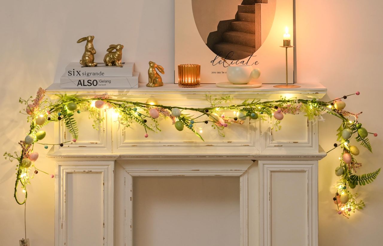 Lighted Easter Garland
