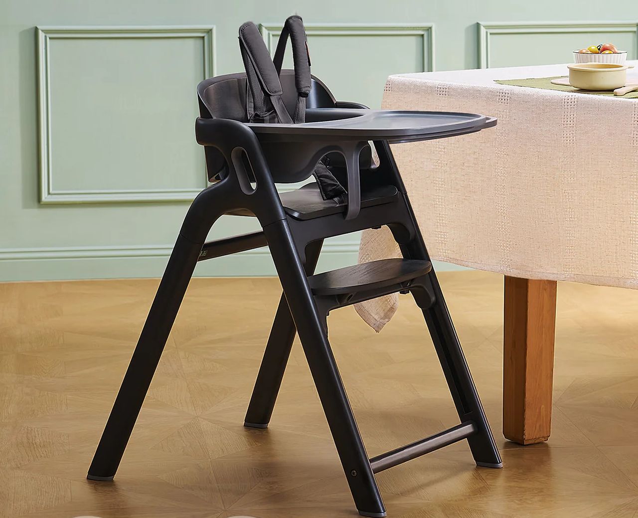 Momcozy DinerPal Wooden High Chair