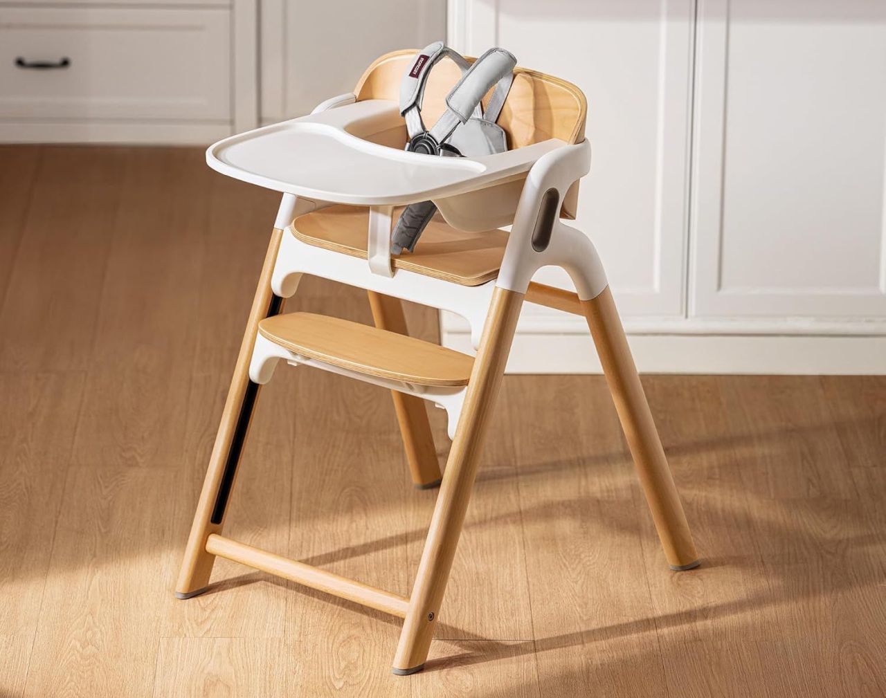 Momcozy DinerPal Wooden High Chair