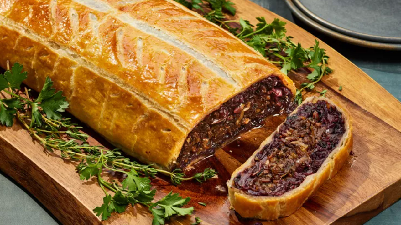 Mushroom and Cabbage Wellington