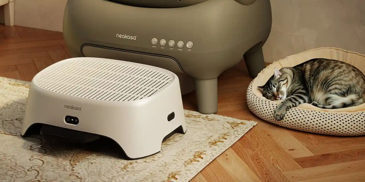 Neakasa AirStep Odor-Eliminating Cat Litter Box Step_1