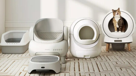 Neakasa Cat Litter Box and Odor Eliminating Cat Litter Box Step for Improved Feline Care