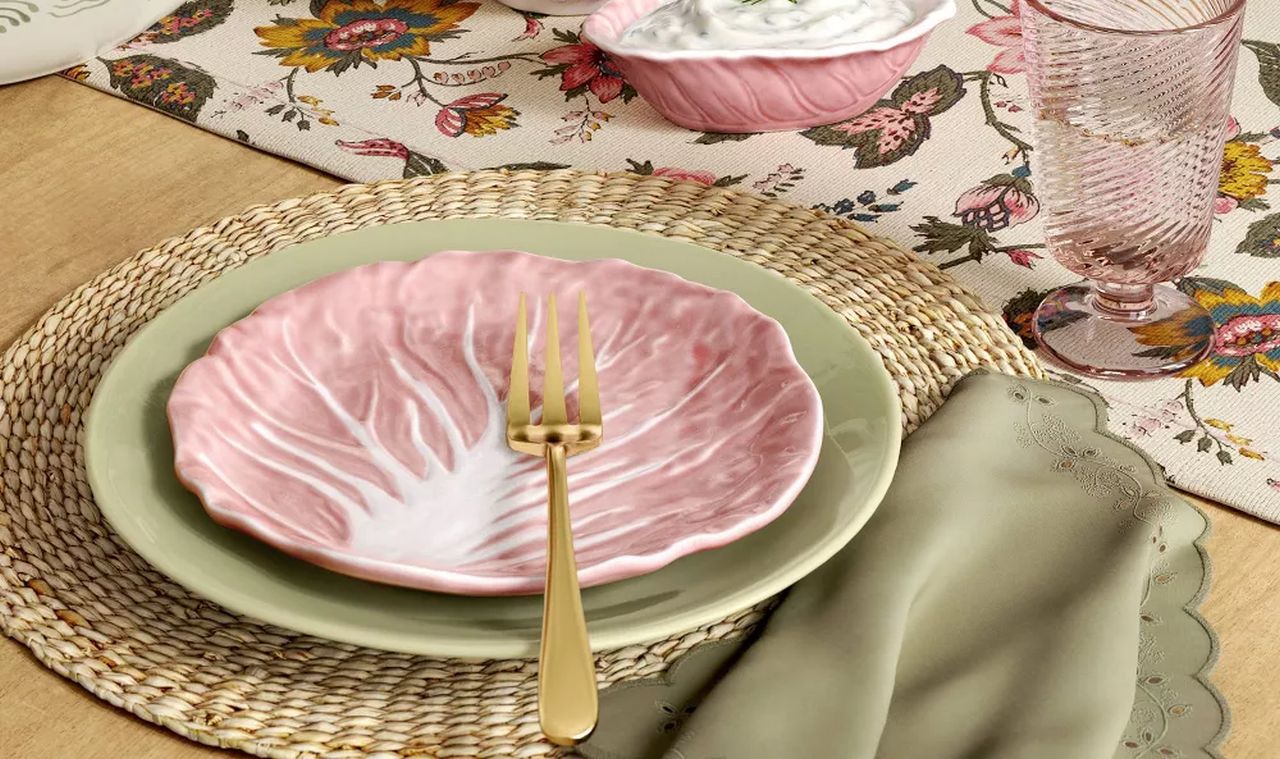 Radicchio Pink Salad Plate