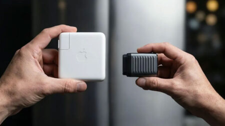 100W GaN charger Supertiny by Rolling Square