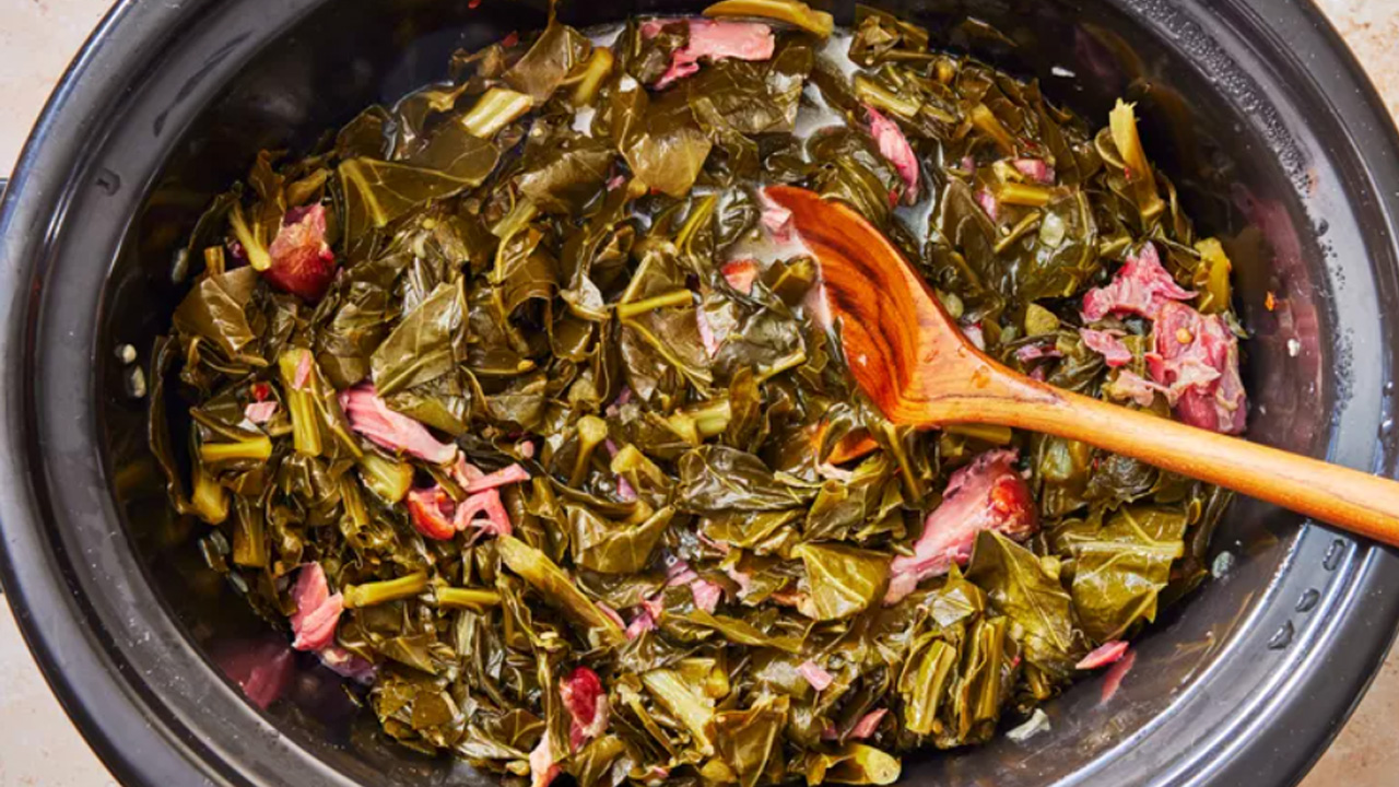 Slow-Cooker Collard Greens With Ham Hocks