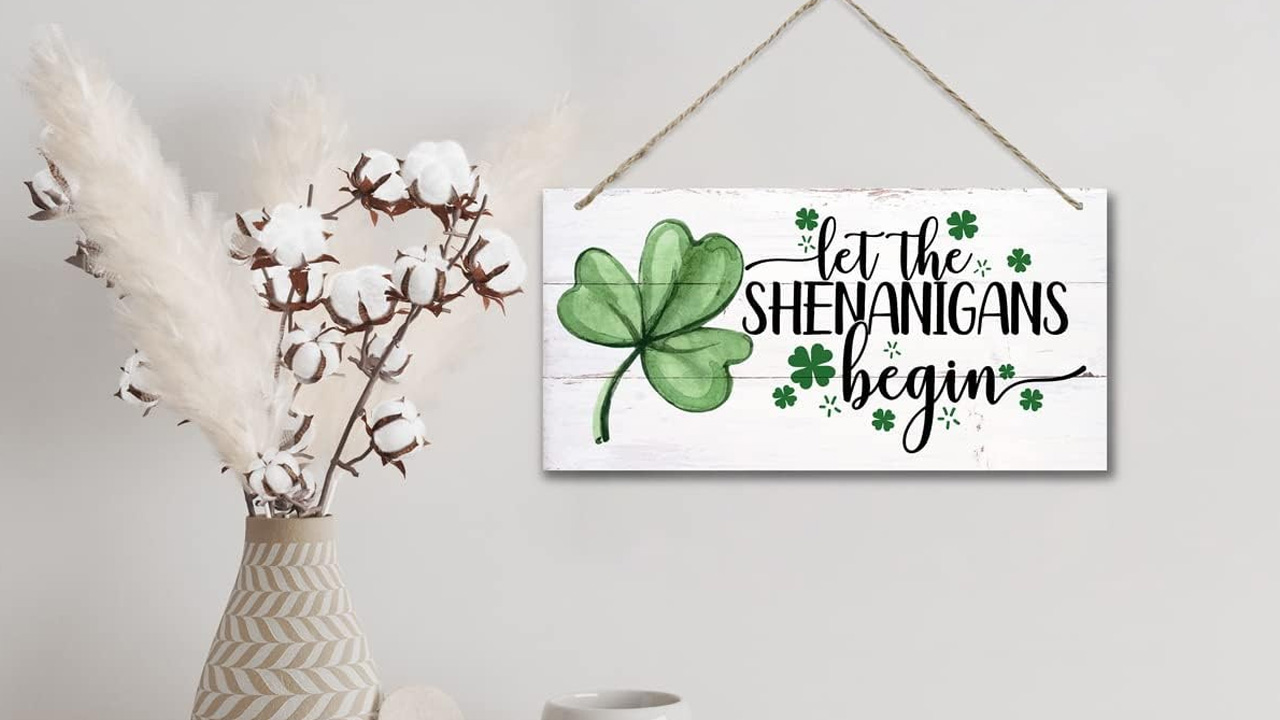 St. Patrick's Day Amazon Decorations-2