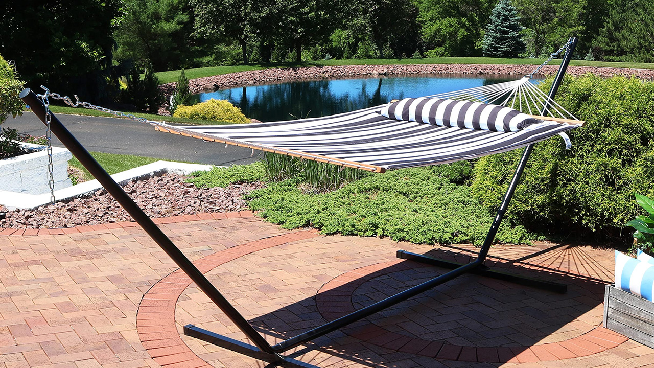 Sunnydaze Quilted Outdoor Hammock